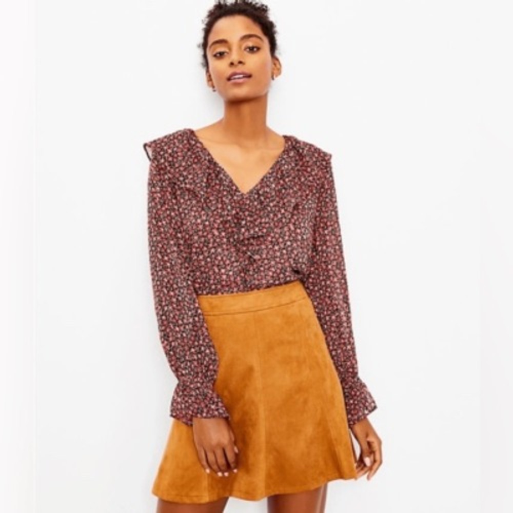 LOFT Faux Suede Flippy Skirt Size 2 Camel Tan Mini Fall Vibes‎ NWT